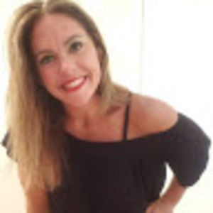 Meet your Posher, Holly